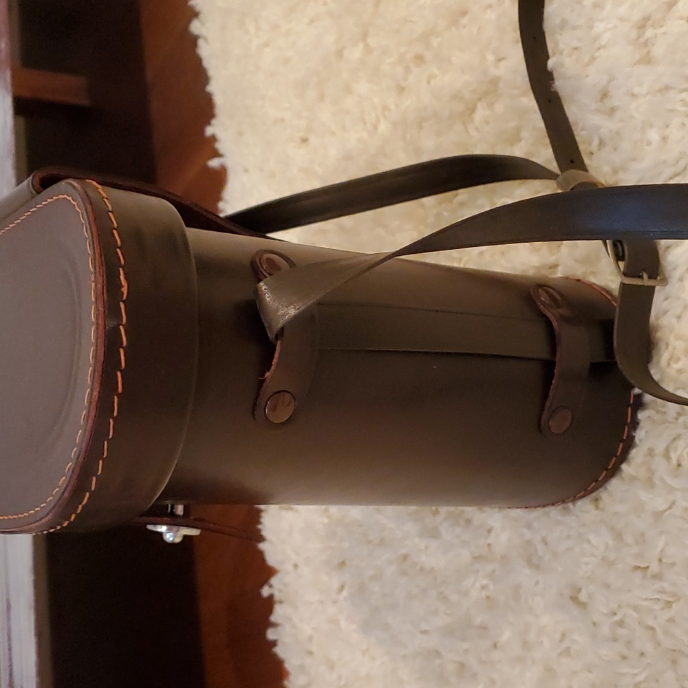 Vintage Japanese Binoculars With Leather Carrying Case - Picture 11 of 13